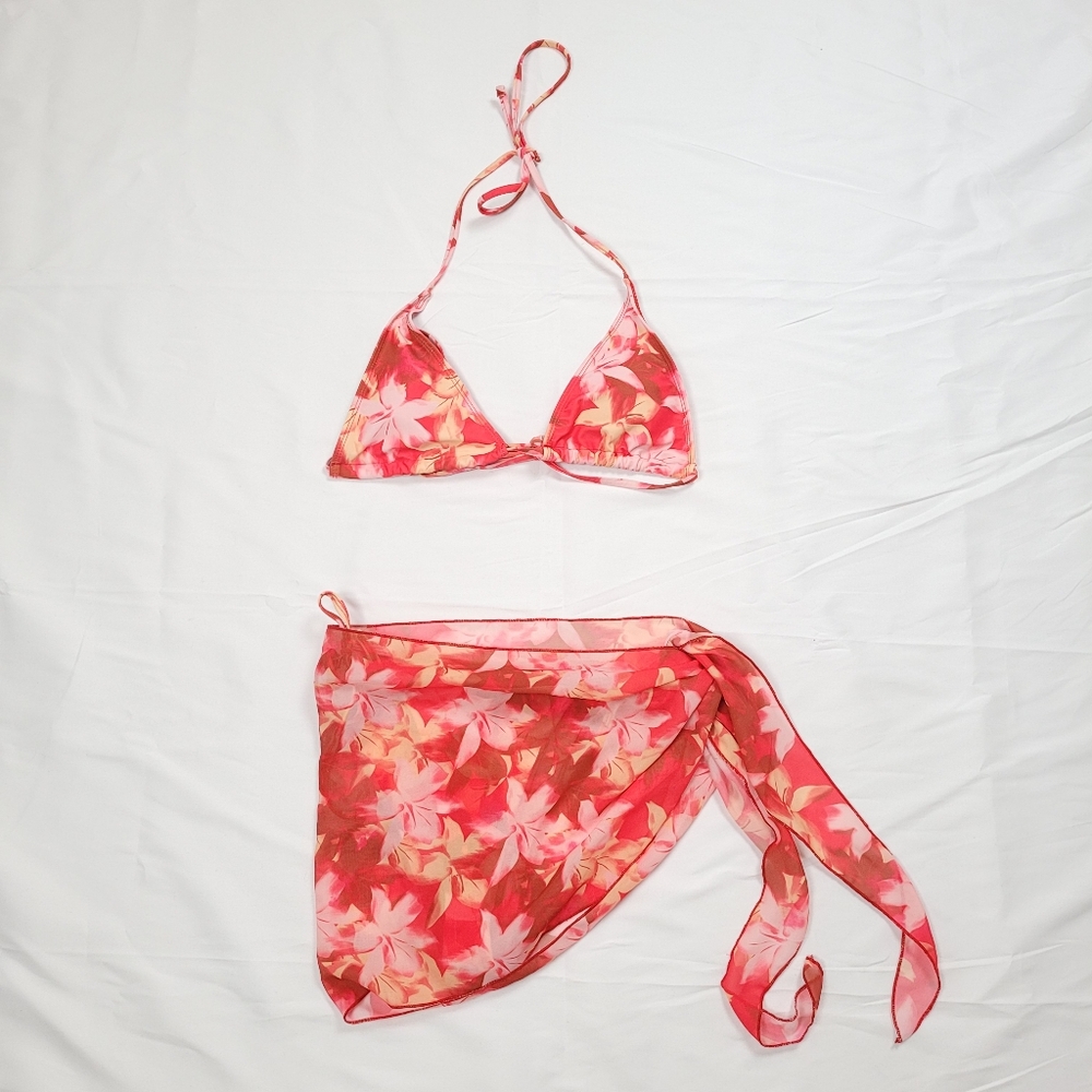 Floral Bikini - Picture 7 of 8